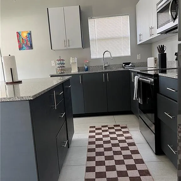 2022 Summerland Ln #1 — Photo 4