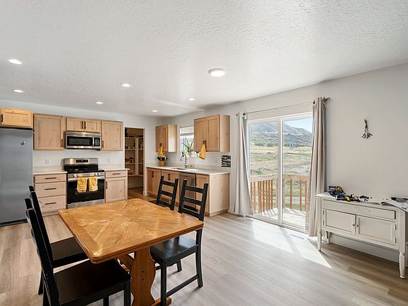5th image of 683 W Powderwood Ln