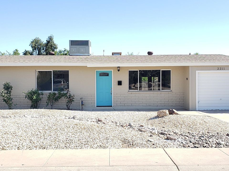1st image of 2211 W Corrine Dr