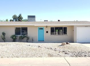 2211 W Corrine Dr, Phoenix, AZ 85029