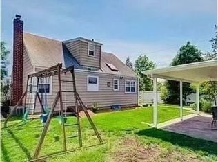 (Undisclosed Address), Plainview, NY 11803