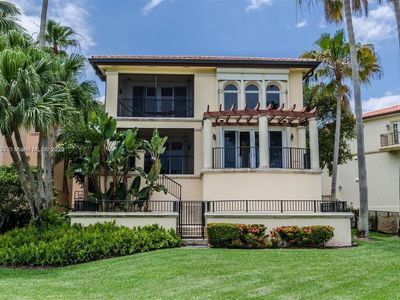 (Undisclosed Address), Miami, FL, 33158