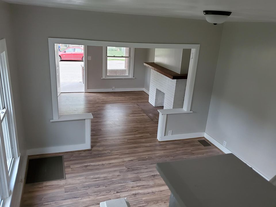 1st image of 1023 Clover St #1025