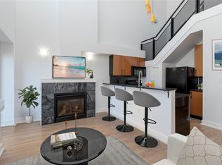 The Vogue, Victoria, BC V8W 1N5