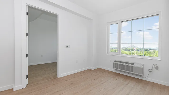 Rented by Nooklyn NYC LLC | media 106