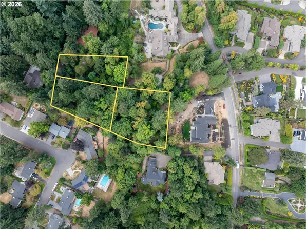 13801 Goodall Rd #2, Lake Oswego, OR 97034