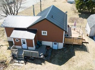 94 Wallace Cove Rd, Blacks Harbour, NB E5H 1H1