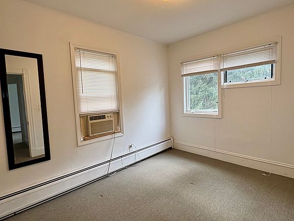 5th image of 27 Fletcher Pl #2