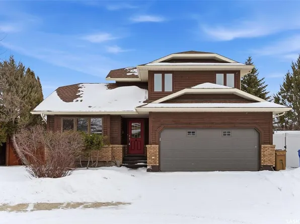 3234 Wascana GLEN, Regina, SK S4V 2L6