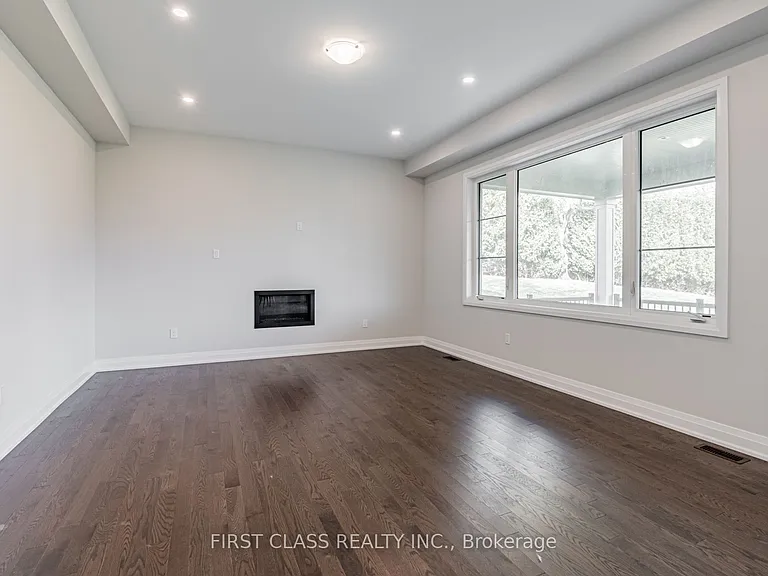 15 Kenneth Campbell Ct — Photo 17