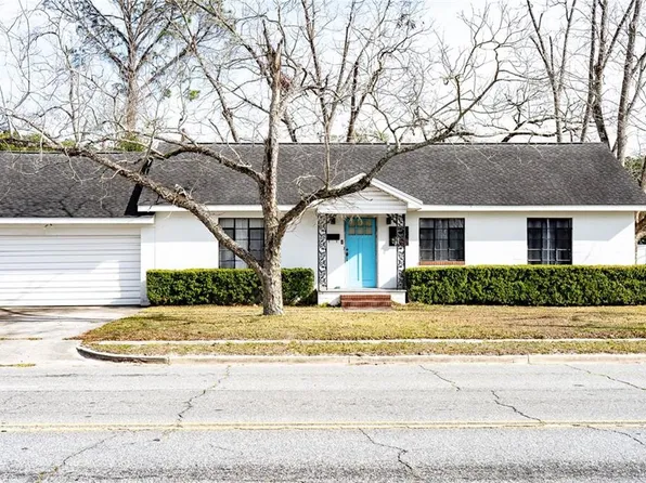 1615 Brunel St, Waycross, GA 31501