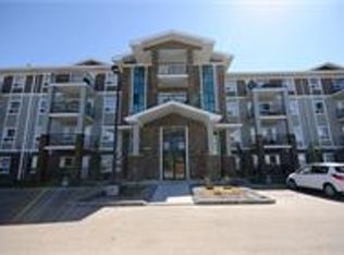 9357 Simpson Dr NW, Edmonton, AB