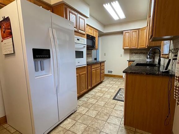 2nd image of 3114 S 108th St
