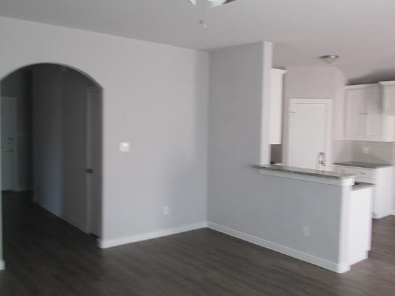 3rd image of 4200 Andrea Ln
