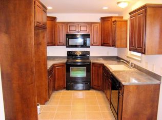 851 Burdock Ct, Chambersburg, PA 17202