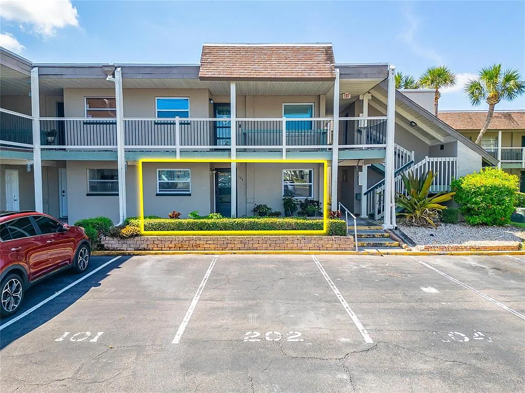 2 bed, 2.0 bath, 1084 sqft, $1,950 — Photo 4