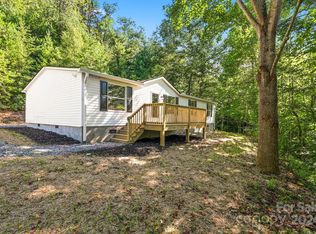 59 Heavenly Ln, Fairview, NC 28730