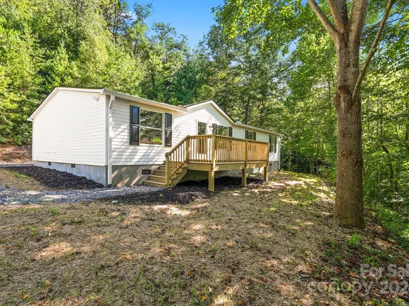 59 Heavenly Ln, Fairview, NC 28730
