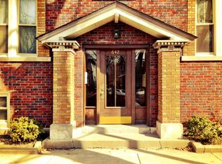 642 Adams St APT 2W, Oak Park, IL 60304