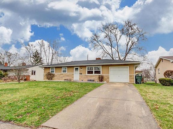 2nd image of 1506 Sandalwood Pl