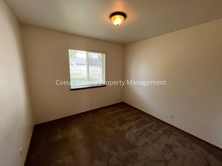 2863 N Shooting Star St — Photo 10