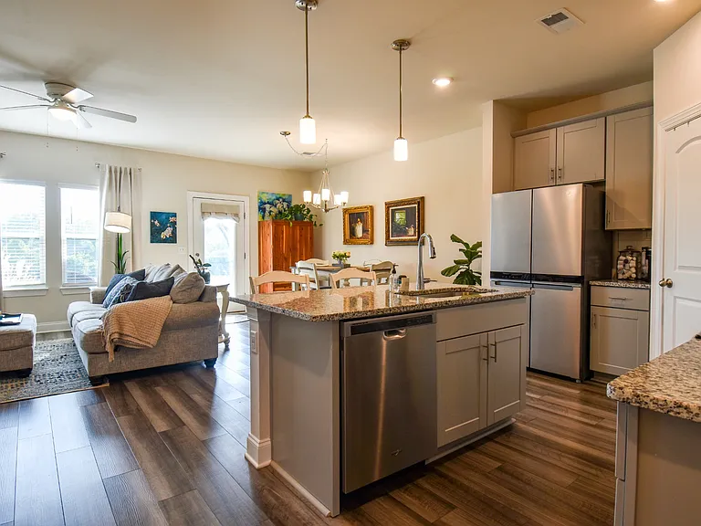 741 Prairie View Dr #1 — Photo 5