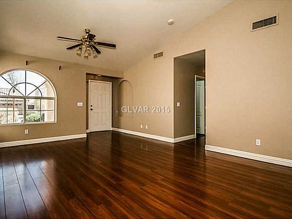 4th image of 3419 Outlook Point St