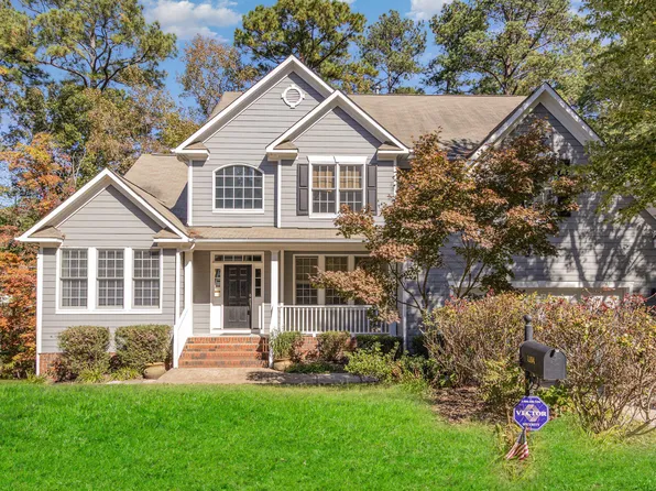 1104 Scholastic Cir, Durham, NC 27713