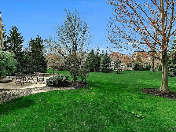 2nd image of 162 Stonham Way