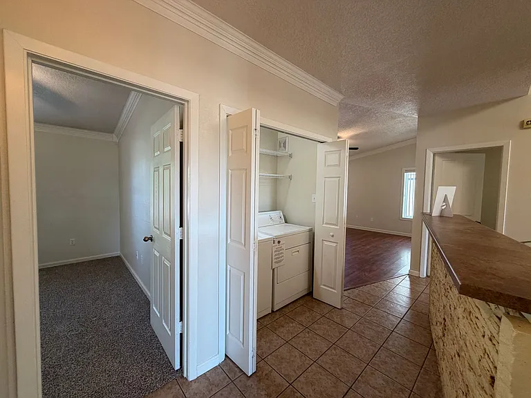 10540 Calle Merida NW — Photo 10