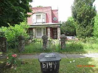 5125 Rohns St, Detroit, MI 48213