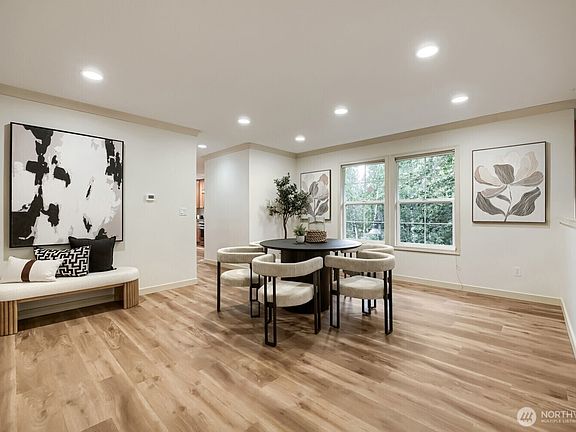 5th image of 10193 224th Avenue NE