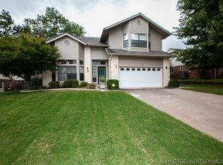 7012 E 100th St, Tulsa, OK 74133