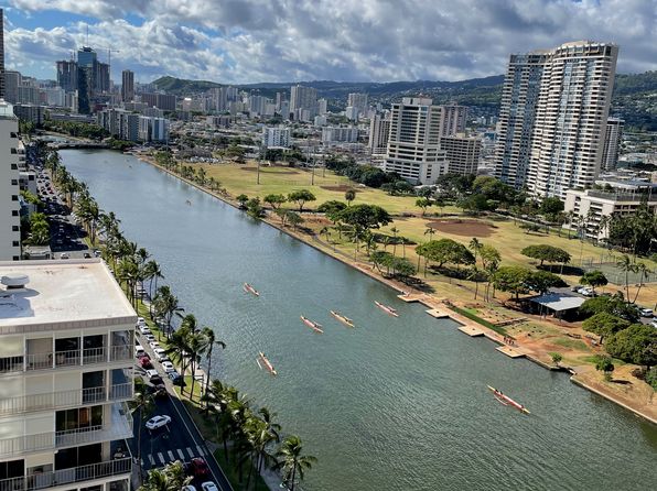 Ala Wai Blvd