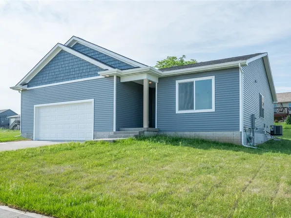 5270 Josie Dr, Van Meter, IA 50261