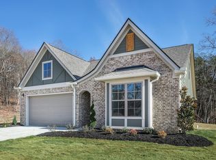 1555 Mercedes Ln, Ooltewah, TN 37363