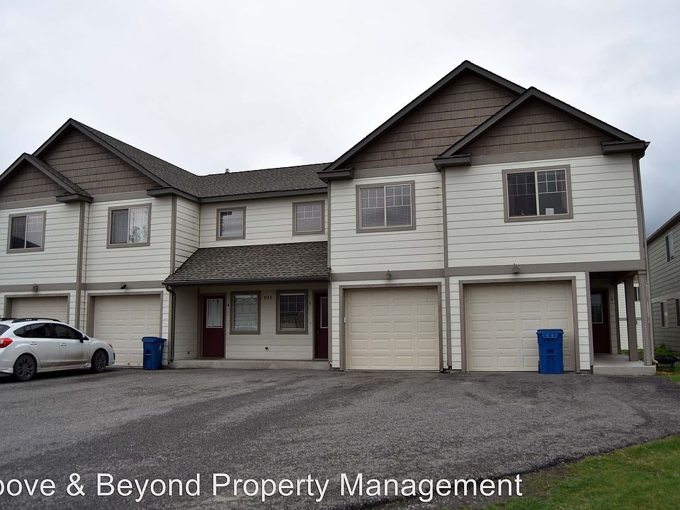 1st image of 935 Forestglen Dr APT C