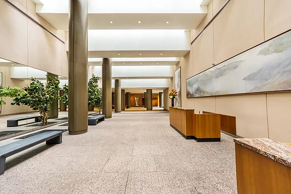 Sold by Hauseit LLC | media 12