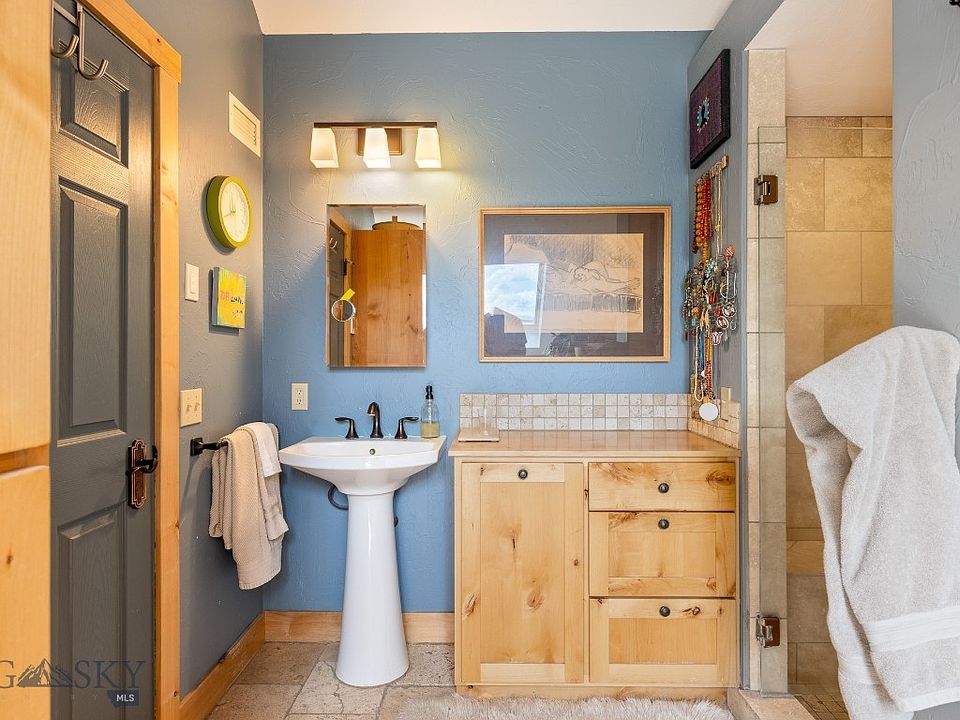 61st image of this home