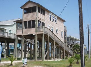 12884 Coronado Dr, Freeport, TX 77541