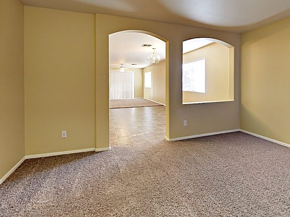 5th image of 15939 W Larkspur Dr