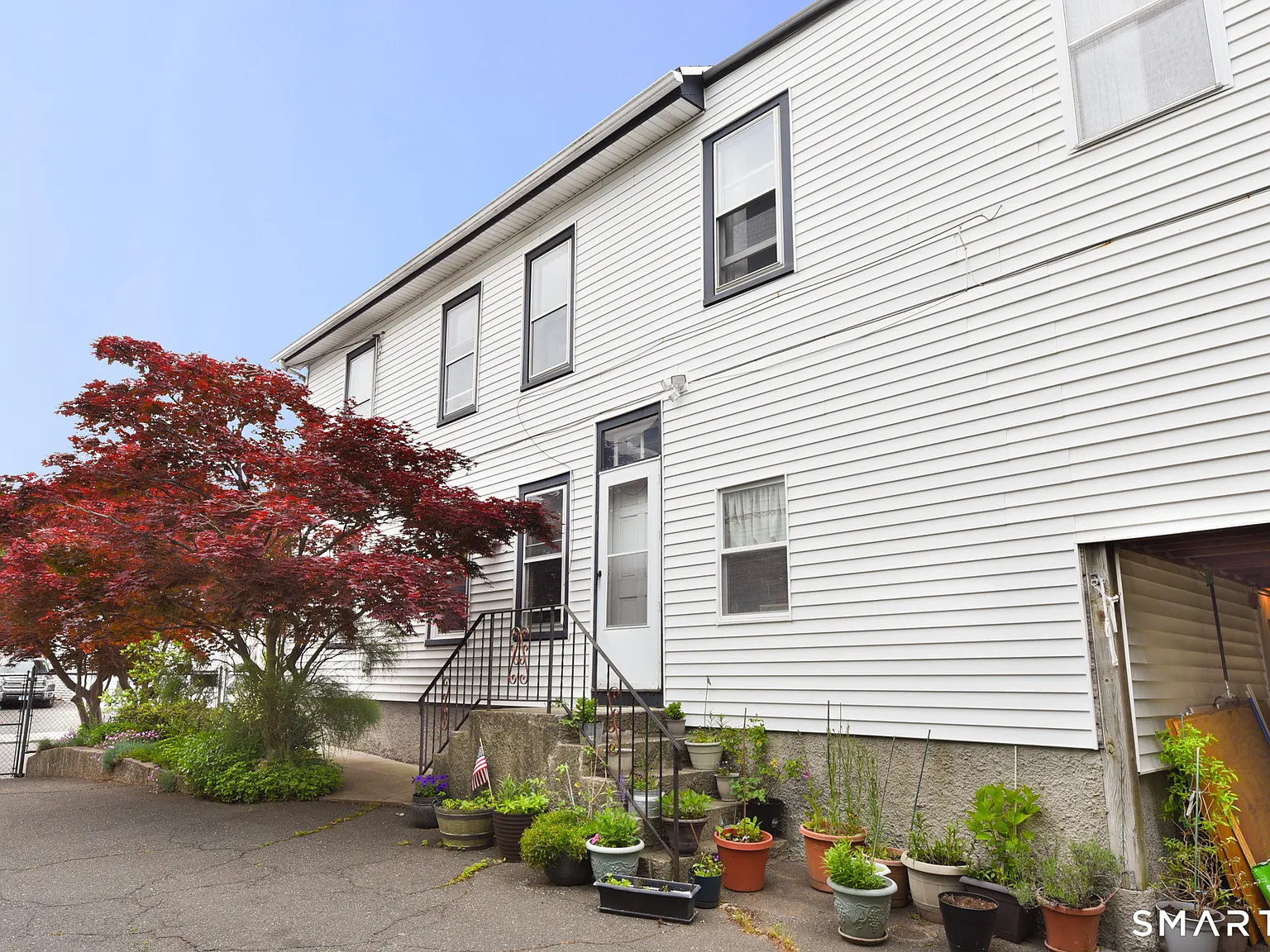 2 bed, 1.0 bath, 1023 sqft, $1,600 — Photo 3