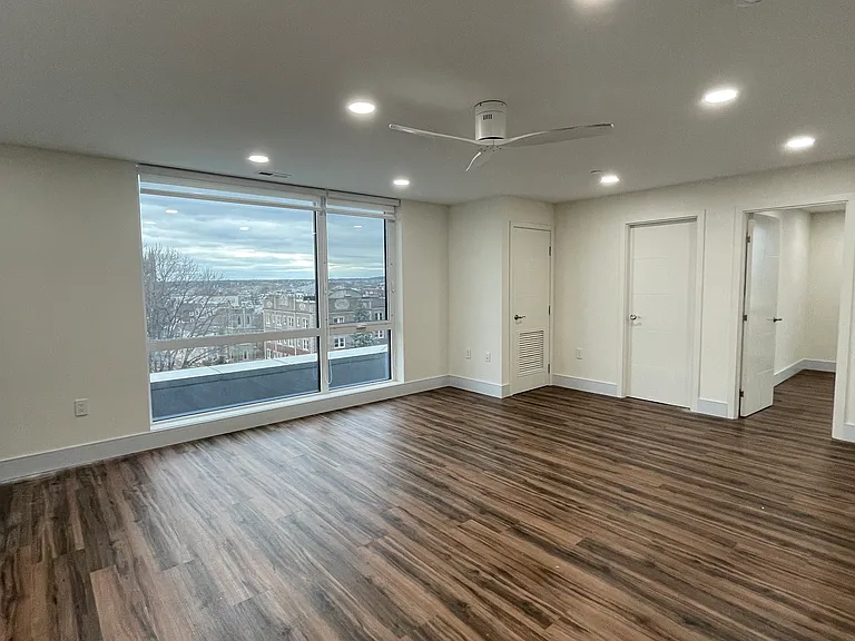 4906 Spruce St #619 — Photo 23