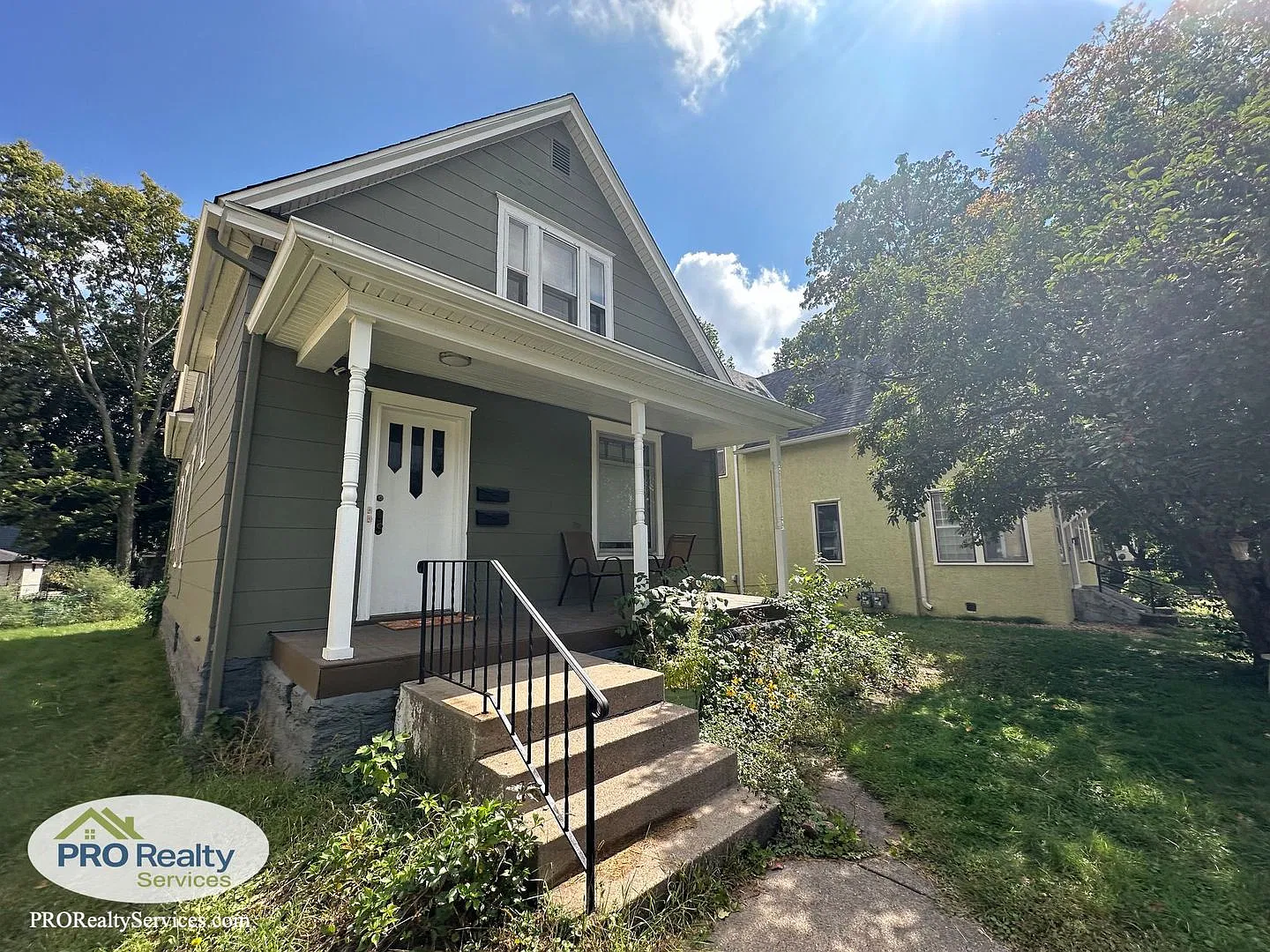 2 Bedroom Duplex Unit **Half off 1 Month's Rent with an October 2026 Move In** — Photo 1