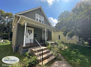 2005 Taylor St N #E-2, Minneapolis, MN 55418