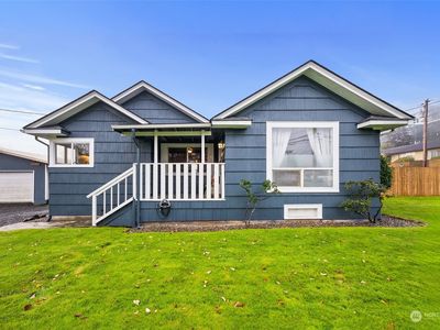 524 Jackson Avenue, Raymond, WA, 98577