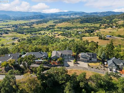 215 Ridgecrest Dr, Roseburg, OR, 97471