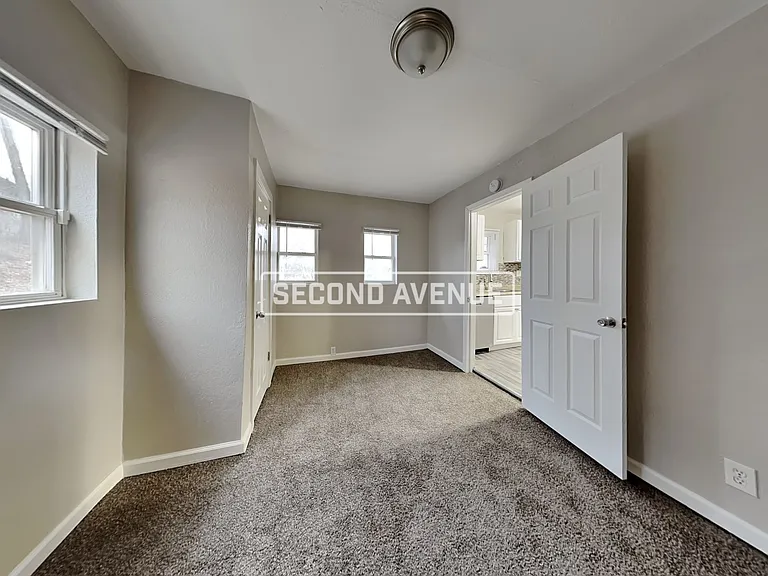 3820 E 69th Ter — Photo 7