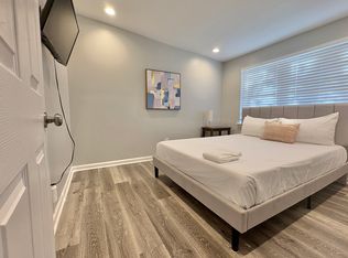 1816 N McDowell St #4, Charlotte, NC 28205