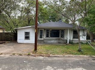 4017 Gordon St, Greenville, TX 75401